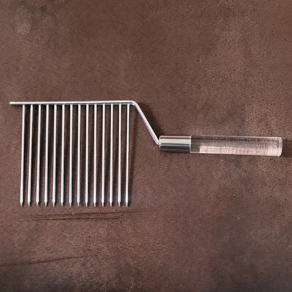 Frontier Forge Cake Cutter & Slicer